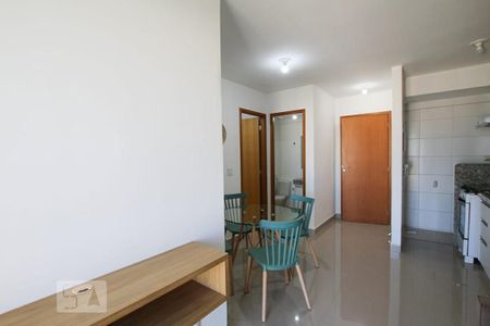 Sala / Cozinha de apartamento para alugar com 1 quarto, 38m² em Setor Leste Universitário, Goiânia