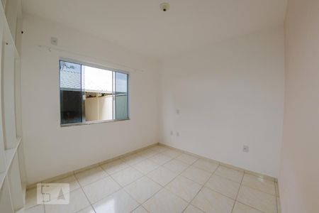 Quarto 2 de apartamento para alugar com 2 quartos, 85m² em São João do Rio Vermelho, Florianópolis