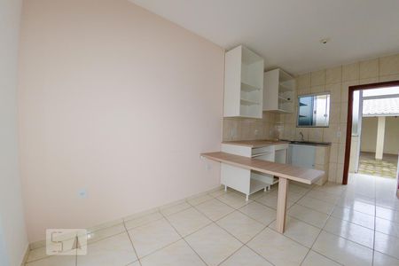 Sala de apartamento para alugar com 2 quartos, 85m² em São João do Rio Vermelho, Florianópolis