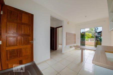 Cozinha de apartamento para alugar com 2 quartos, 85m² em São João do Rio Vermelho, Florianópolis