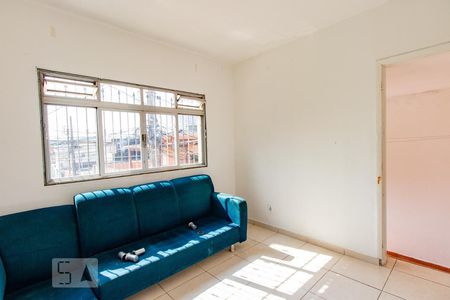 Casa à venda com 80m², 2 quartos e 1 vagaSala