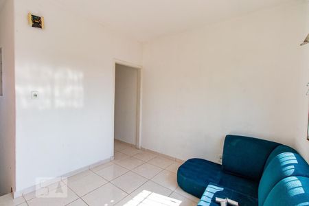 Sala de casa à venda com 2 quartos, 80m² em Jardim Fernandes, São Paulo