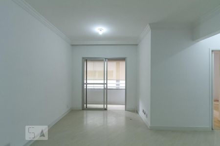 Apartamento à venda com 67m², 2 quartos e 1 vagaSala