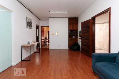 Sala de casa à venda com 4 quartos, 252m² em Sumaré, São Paulo