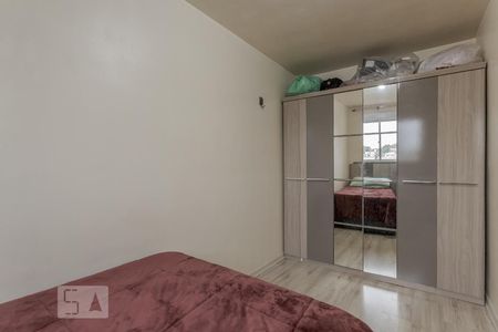 Quarto 1 de apartamento à venda com 2 quartos, 48m² em Sarandi, Porto Alegre