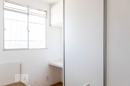 Quarto 1 de apartamento à venda com 2 quartos, 50m² em Piratininga (venda Nova), Belo Horizonte