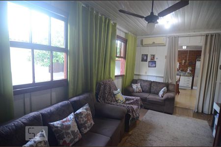 Sala de casa à venda com 3 quartos, 110m² em Bairro Fátima, Canoas