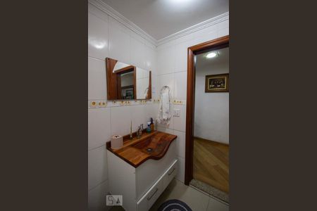 Banheiro de casa à venda com 4 quartos, 143m² em Jardim das Flores, Osasco