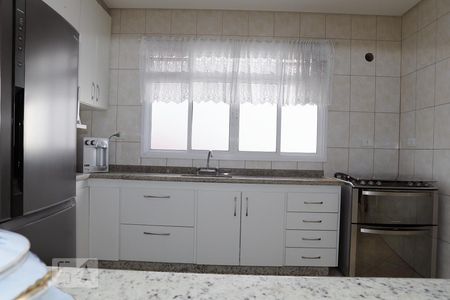 Cozinha de casa à venda com 3 quartos, 196m² em Rudge Ramos, São Bernardo do Campo