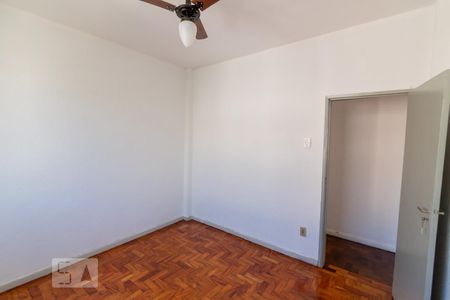 Quarto 1 de apartamento à venda com 3 quartos, 70m² em Tijuca, Rio de Janeiro