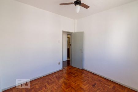 Quarto 1 de apartamento à venda com 3 quartos, 70m² em Tijuca, Rio de Janeiro