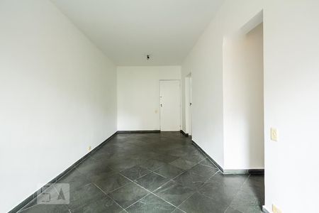 Sala de apartamento para alugar com 2 quartos, 55m² em Vila Uberabinha, São Paulo