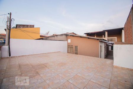 quintal de casa à venda com 3 quartos, 165m² em Parque Residencial Vila União, Campinas