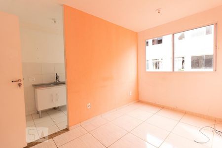 Sala de apartamento à venda com 2 quartos, 60m² em Del Castilho, Rio de Janeiro