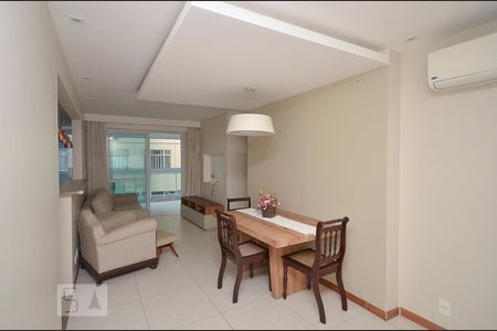 Sala de apartamento para alugar com 3 quartos, 115m² em Icaraí, Niterói