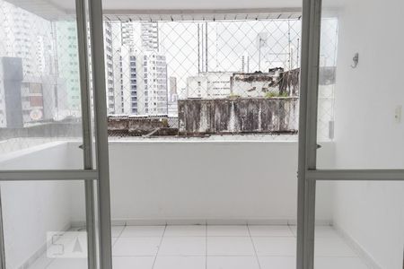 Varanda  de apartamento para alugar com 3 quartos, 75m² em Boa Viagem, Recife