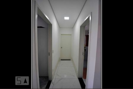 Corredor dos Quartos de apartamento à venda com 2 quartos, 51m² em Umuarama, Osasco