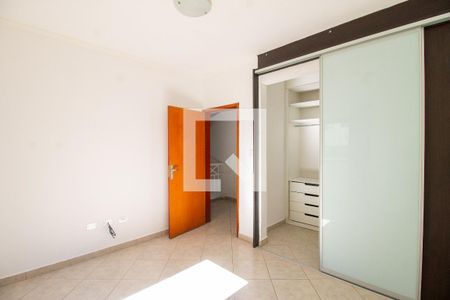 Suíte de casa para alugar com 3 quartos, 240m² em Parque Santo Antônio, Guarulhos