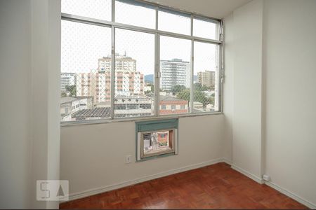 Quarto 1 de apartamento para alugar com 3 quartos, 95m² em Todos Os Santos, Rio de Janeiro