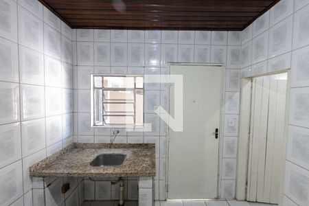 Cozinha de casa para alugar com 1 quarto, 40m² em Vila Invernada, São Paulo