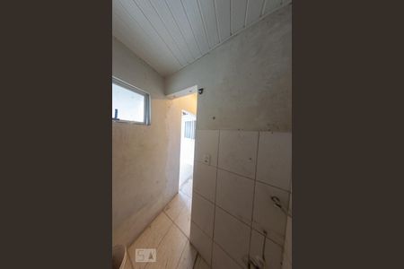 Banheiro de kitnet/studio para alugar com 1 quarto, 30m² em Cidade Jardim, São José dos Pinhais