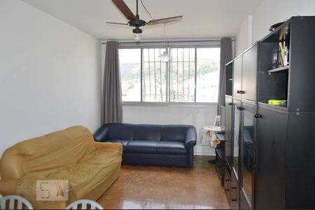 Sala de apartamento à venda com 3 quartos, 80m² em Icaraí, Niterói