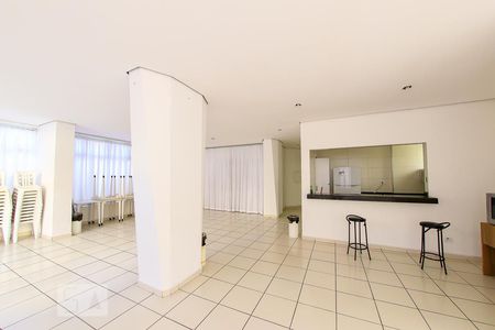 Apartamento para alugar com 100m², 3 quartos e 2 vagas Apartamento para alugar com 100m², 3 quartos e 2 vagasArea Comum