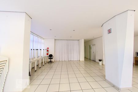 Apartamento para alugar com 100m², 3 quartos e 2 vagas Apartamento para alugar com 100m², 3 quartos e 2 vagasArea Comum