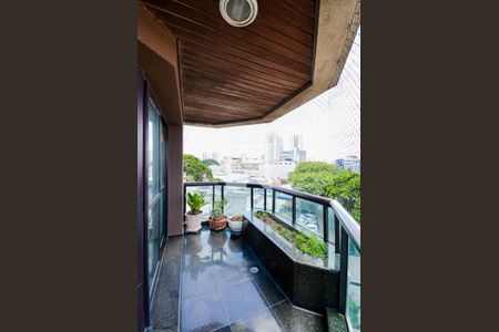 Apartamento para alugar com 478m², 4 quartos e 3 vagas Apartamento para alugar com 478m², 4 quartos e 3 vagasVaranda da Sala