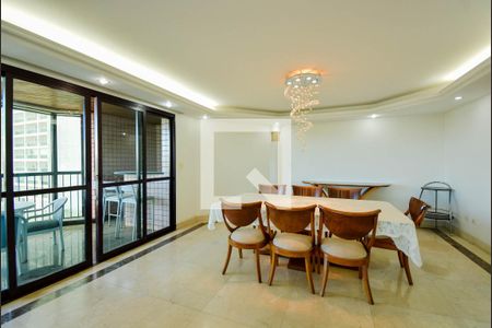 Apartamento para alugar com 478m², 4 quartos e 3 vagas Apartamento para alugar com 478m², 4 quartos e 3 vagasSala de Jantar