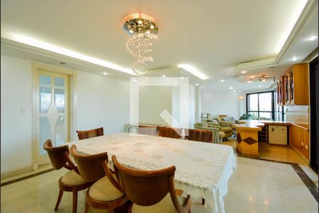 Apartamento para alugar com 478m², 4 quartos e 3 vagas Apartamento para alugar com 478m², 4 quartos e 3 vagasSala de Jantar