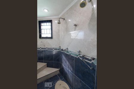 Apartamento para alugar com 478m², 4 quartos e 3 vagas Apartamento para alugar com 478m², 4 quartos e 3 vagasBanheiro da Suíte 2