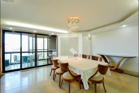 Apartamento para alugar com 478m², 4 quartos e 3 vagas Apartamento para alugar com 478m², 4 quartos e 3 vagasSala de Jantar