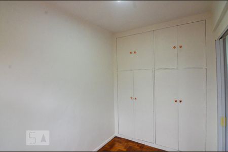 Quarto de apartamento à venda com 1 quarto, 26m² em Botafogo, Rio de Janeiro