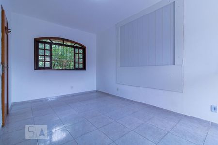 Suíte 1 de casa de condomínio para alugar com 4 quartos, 153m² em Vila Valqueire, Rio de Janeiro