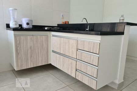 Cozinha de kitnet/studio para alugar com 1 quarto, 42m² em Além Ponte, Sorocaba