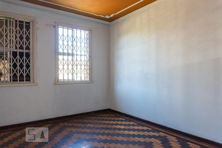 Sala de apartamento à venda com 3 quartos, 79m² em Passo da Areia, Porto Alegre