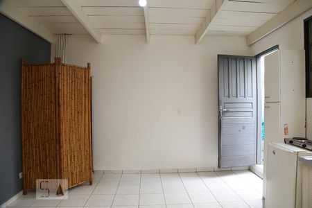 Sala/Cozinha de kitnet/studio para alugar com 2 quartos, 35m² em Real Parque, São Paulo