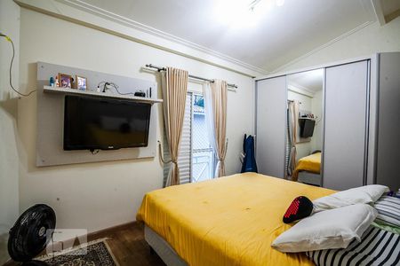 Suíte de casa de condomínio à venda com 3 quartos, 122m² em Vila Scarpelli, Santo André