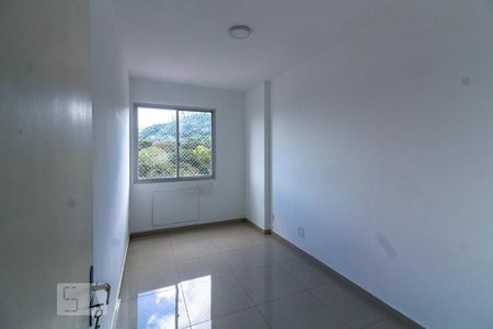 Quarto1 de apartamento para alugar com 2 quartos, 58m² em Itanhangá, Rio de Janeiro