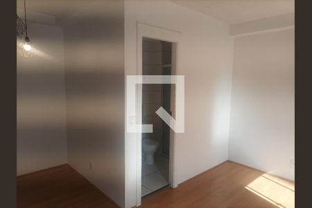 Sala/Cozinha de apartamento para alugar com 1 quarto, 32m² em Vila Graciosa, São Paulo