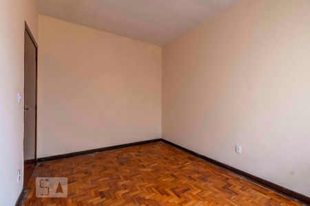 Sala de casa para alugar com 3 quartos, 90m² em Vila Talarico, São Paulo