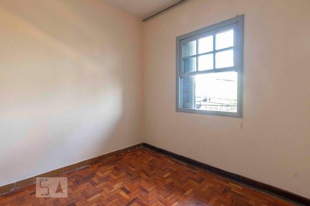 Quarto 1 de casa para alugar com 3 quartos, 90m² em Vila Talarico, São Paulo