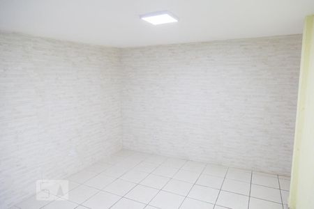 Sala de casa à venda com 2 quartos, 80m² em Vila Ema, São Paulo