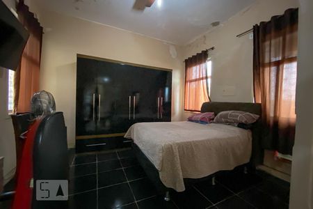 Quarto 1 de casa à venda com 2 quartos, 140m² em Penha, Rio de Janeiro