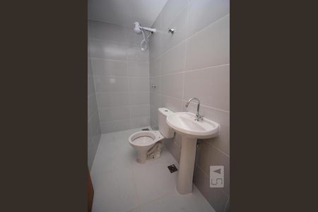 Banheiro da Suíte de apartamento para alugar com 2 quartos, 60m² em Ceilândia Norte (ceilândia), Brasília