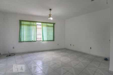 Suíte  de casa à venda com 4 quartos, 125m² em Vila Nova Mazzei, São Paulo