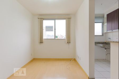 Sala de apartamento para alugar com 2 quartos, 47m² em Loteamento Parque São Martinho, Campinas