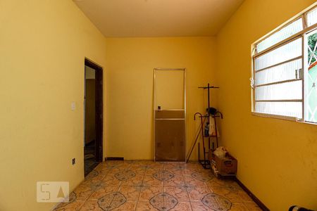 Quarto 1 de casa à venda com 3 quartos, 150m² em Universitário, Belo Horizonte