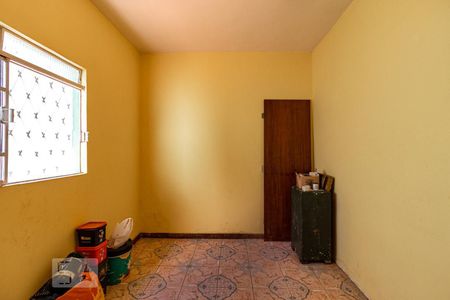 Quarto 1 de casa à venda com 3 quartos, 150m² em Universitário, Belo Horizonte